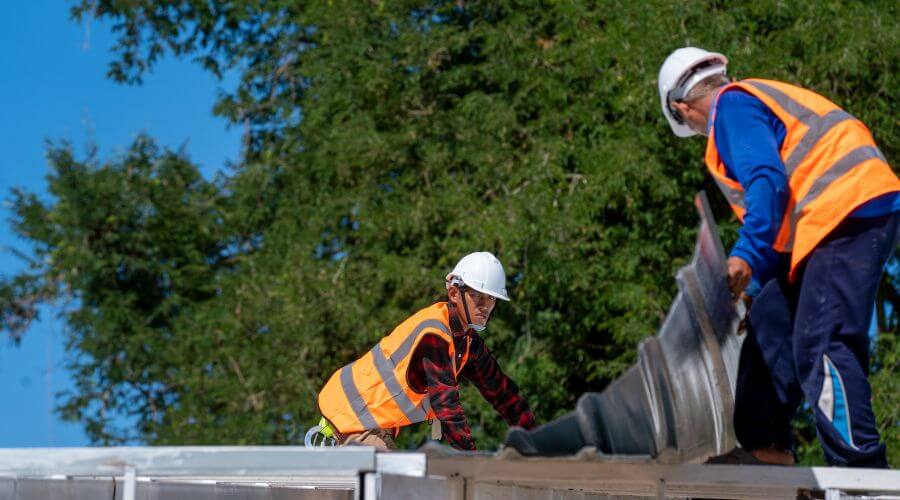 Expert top industrial roofings services in Hoytville, OH